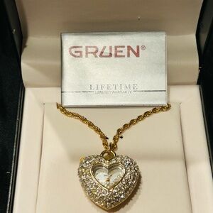 “Gruen” Pave Crystal Heart Pendant Necklace/Floating Gems 💎- Vintage Never Worn